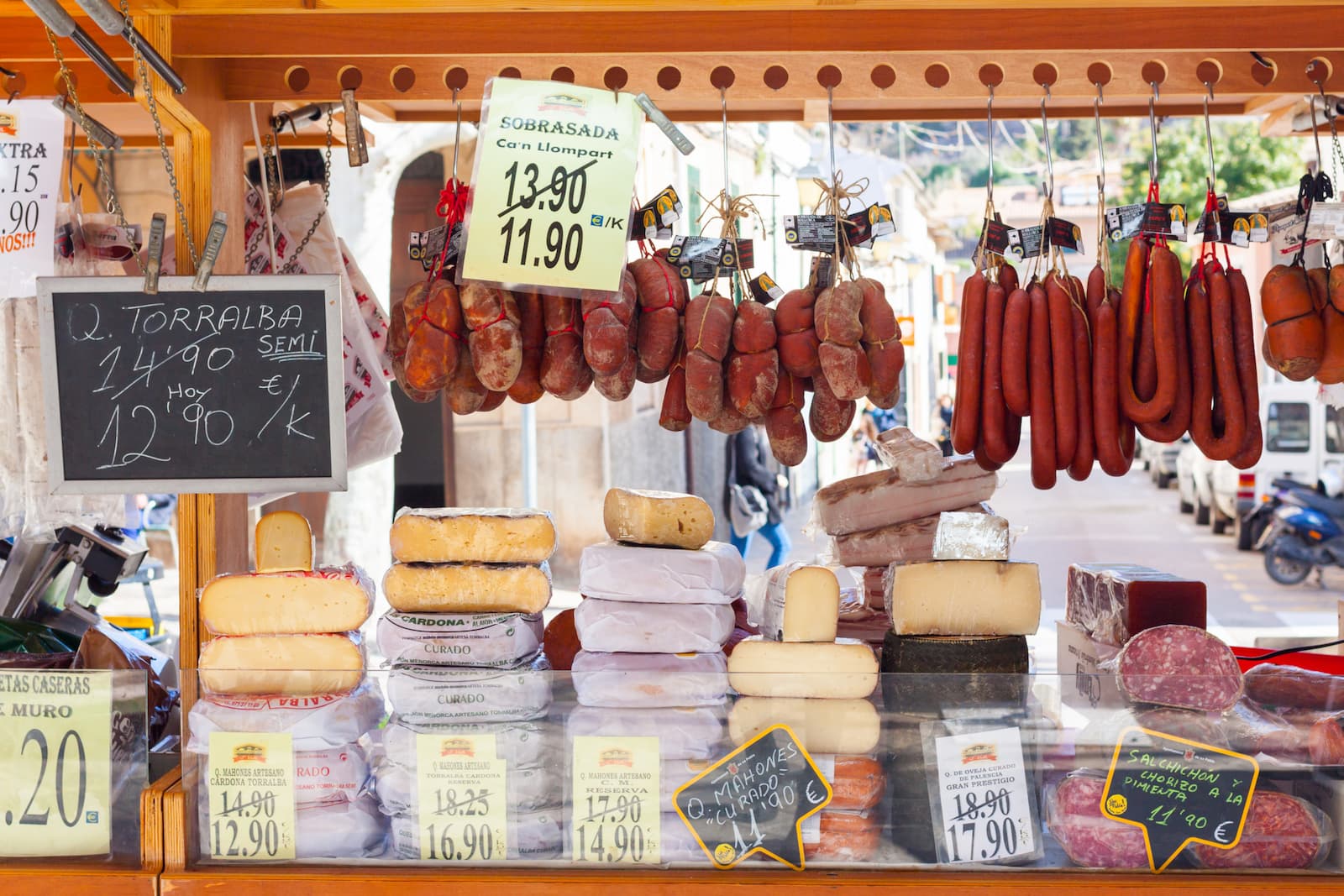 Mercadillo Semanal de Son Ferrer