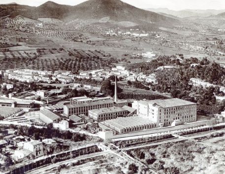 Producción y celebración: la Cripta y la Colònia Güell