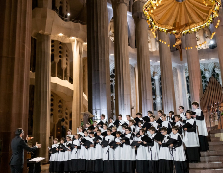 Nadal a la Sagrada Família amb l'Escolania de Montserrat