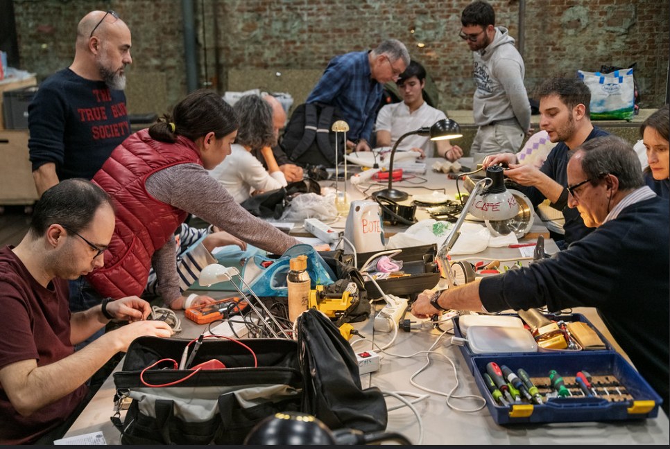 Repair Café Madrid: Community Repairs at Matadero Medialab
