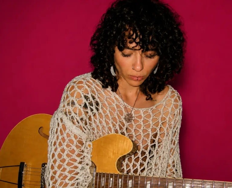 Alice Wonder in Concert at Nave 10 Matadero in Madrid