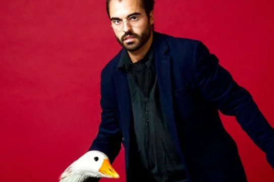 Abián Díaz presenta su comedia "Show patético" en Bilbao