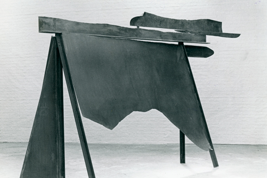 BBKmuseoa: Anthony Caro and Itziar Okariz in Bilbao