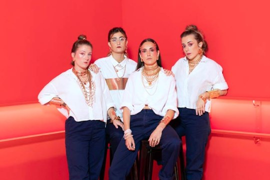 Neomak im Konzert: Baskische Folklore und Elektronik in Errenteria