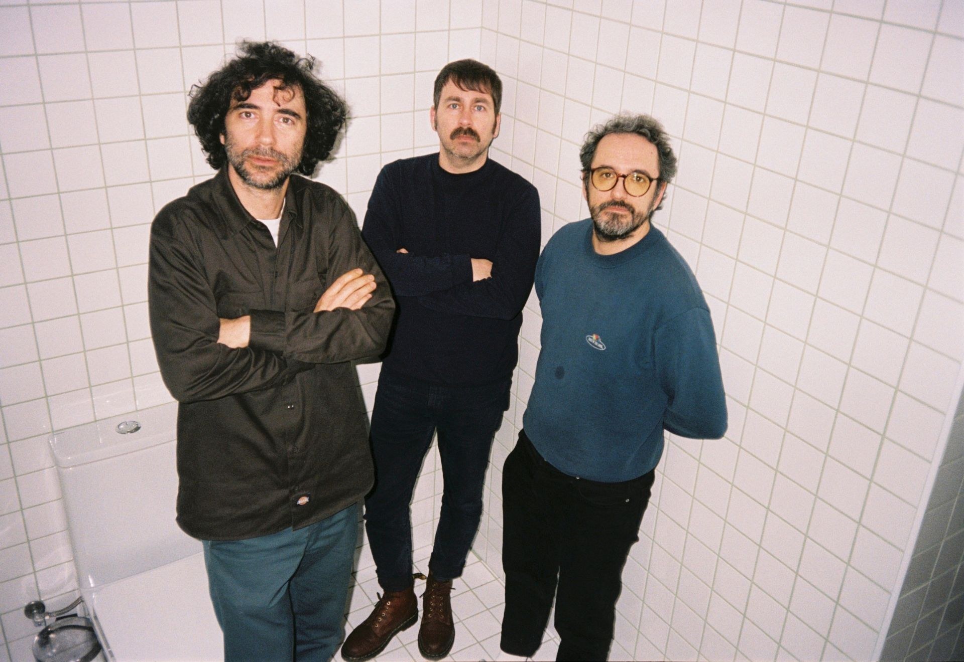 Mujeres im Konzert im Sala Apolo in Barcelona