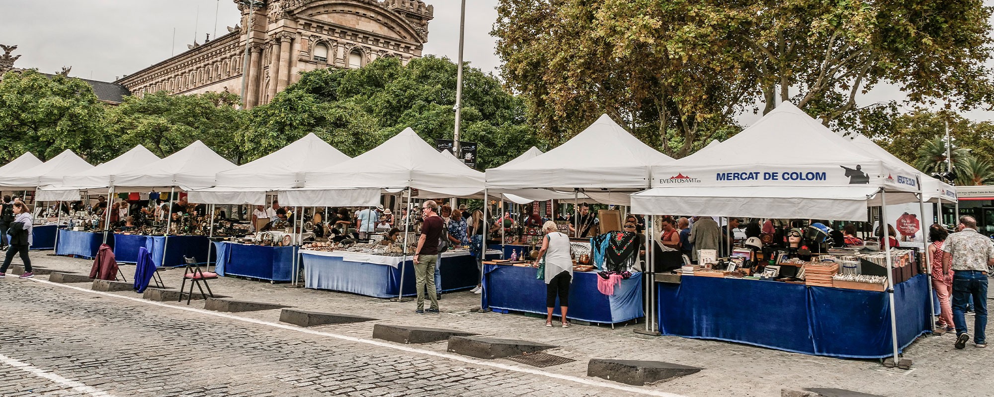 Mercat de Colom: brocante y antigüedades en el Port Vell