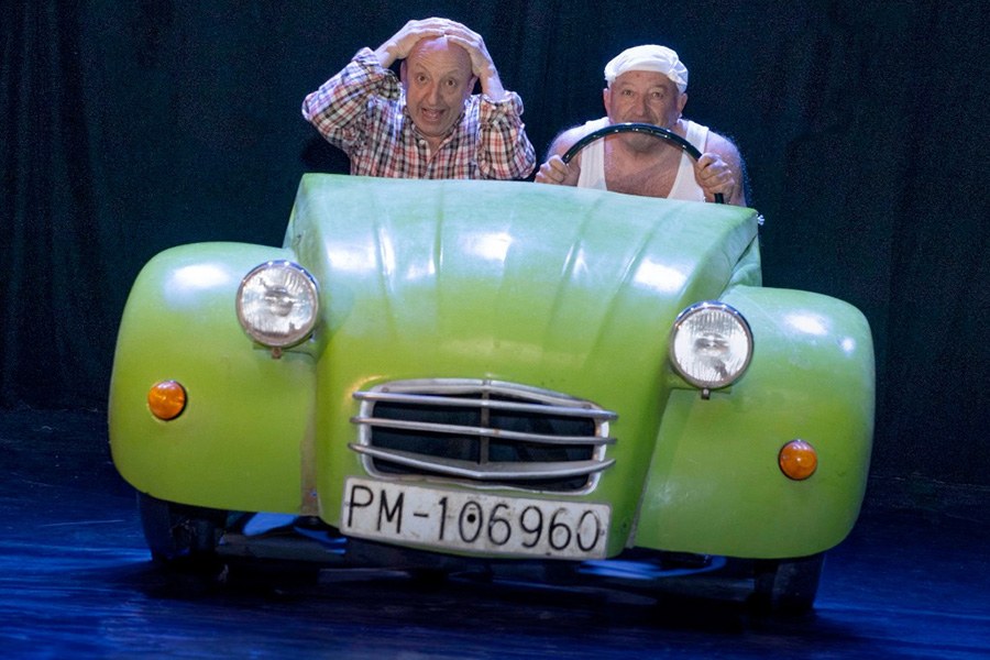 Memòries d’un Citroën embruixat al Trui Teatre