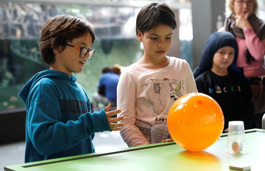 Science Challenges: Escape-Room Workshop in Palma