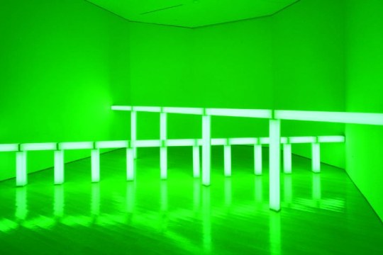 Dan Flavin: Algo de luz en el Museo Guggenheim Bilbao